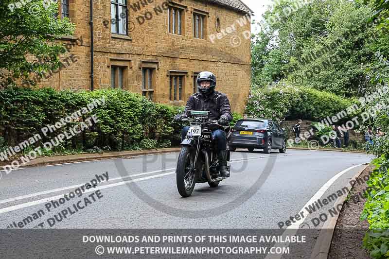 Vintage motorcycle club;eventdigitalimages;no limits trackdays;peter wileman photography;vintage motocycles;vmcc banbury run photographs